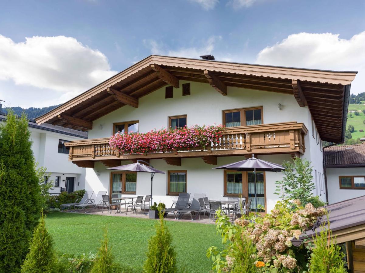 Appartement Gamper Бріксен-ім-Тале Екстер'єр фото
