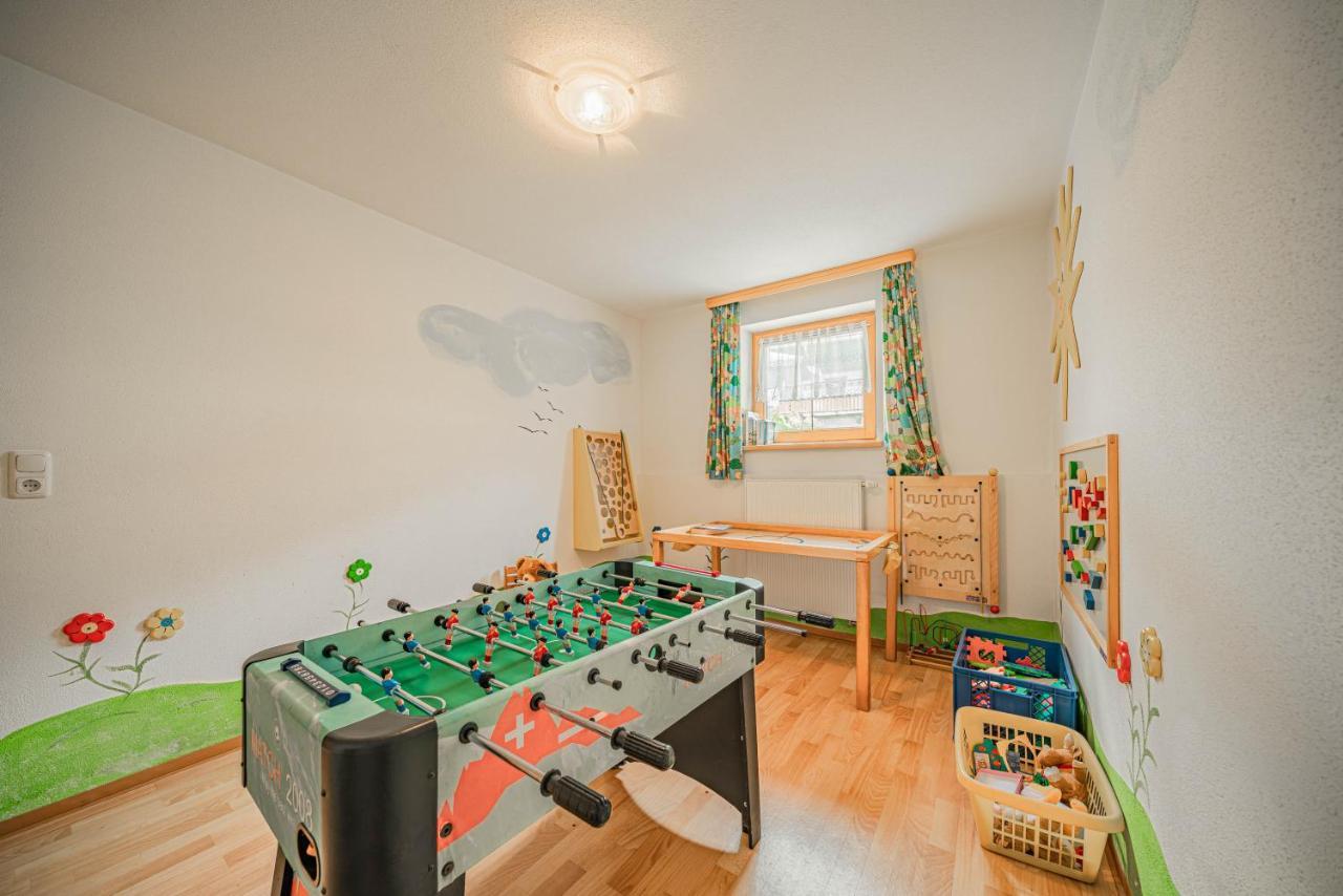 Appartement Gamper Бріксен-ім-Тале Екстер'єр фото